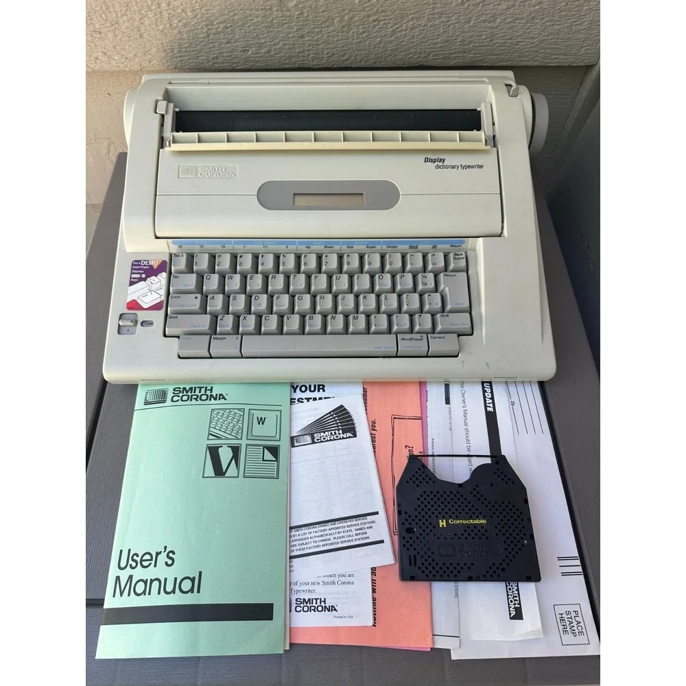 Smith Corona Display Dictionary Electronic Typewriter Word Processor Box Tested